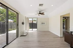5726 Fox Hollow Dr, Boca Raton, FL 33486 - Photo 4