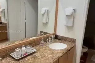 5726 Fox Hollow Dr, Boca Raton, FL 33486 - Photo 4