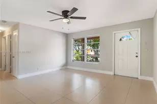 4938 NW 48th Ave, Tamarac, FL 33319 - Photo 10