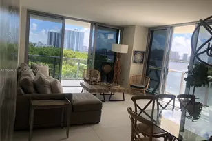 16385 Biscayne Blvd, North Miami Beach, FL 33160 - Photo 8