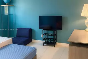 610 NE 12th Ave, Hallandale Beach, FL 33009 - Photo 22
