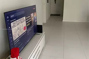 610 NE 12th Ave, Hallandale Beach, FL 33009 - Photo 16