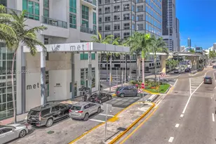 300 S Biscayne Blvd, Miami, FL 33131 - Photo 30