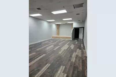 4796 NW 167th St, Miami Lakes, FL 33014 - Photo 2