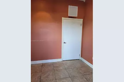 4796 NW 167th St, Miami Lakes, FL 33014 - Photo 14