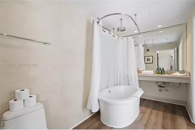 [Address not provided], Miami Beach, FL 33139 - Photo 10