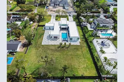 11481 SW 93 St, Miami, FL 33176 - Photo 32