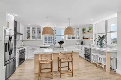 5001 Collins Ave #16A, Miami Beach, FL 33140 - Photo 10