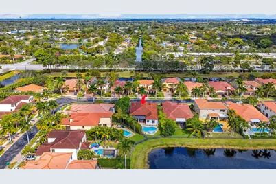 8782 NW 41st St, Cooper City, FL 33024 - Photo 48