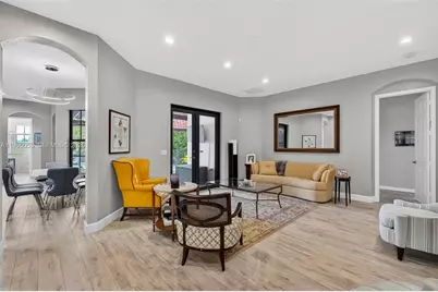 8782 NW 41st St, Cooper City, FL 33024 - Photo 8