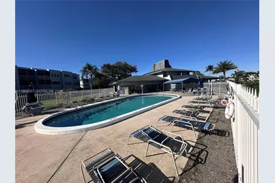 2223 Park Ln #304, Hollywood, FL 33021 - Photo 22