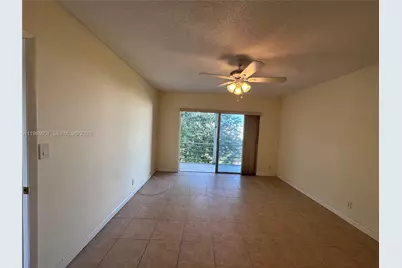 2223 Park Ln #304, Hollywood, FL 33021 - Photo 10