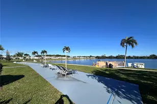 2223 Park Ln, Hollywood, FL 33021 - Photo 22