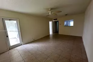 2223 Park Ln, Hollywood, FL 33021 - Photo 6