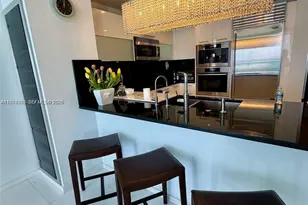 17121 Collins Ave, Sunny Isles Beach, FL 33160 - Photo 18