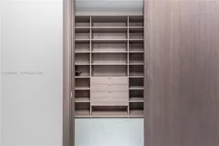 851 NE 1st Ave, Miami, FL 33132 - Photo 32