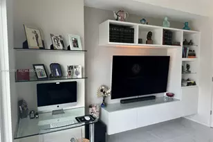 1111 SW 1st Ave, Miami, FL 33130 - Photo 20