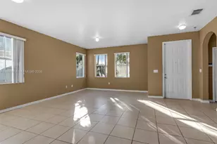 24333 SW 109th Path, Homestead, FL 33032 - Photo 10