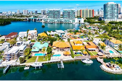 306 Atlantic Ave, Sunny Isles Beach, FL 33160 - Photo 2