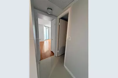 5555 Collins Ave #12Z, Miami Beach, FL 33140 - Photo 6