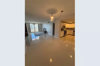 5555 Collins Ave #12Z, Miami Beach, FL 33140 - Photo 4