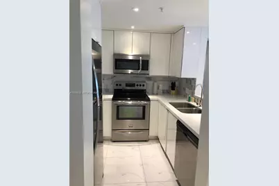 185 SE 14th Ter #2001, Miami, FL 33131 - Photo 6