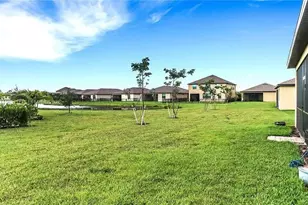 3426 Menores Wy, Fort Myers, FL 33905 - Photo 16