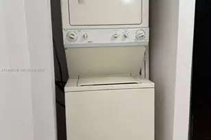 244 Westward Dr, Miami Springs, FL 33166 - Photo 8