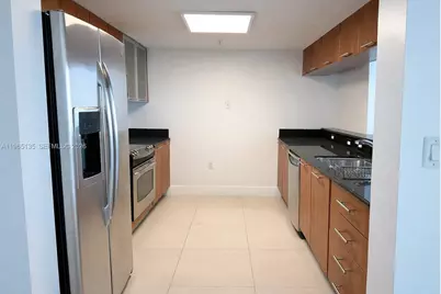 1800 N Bayshore Dr #4102, Miami, FL 33132 - Photo 2