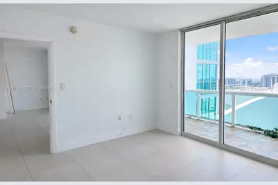 1800 N Bayshore Dr #4102, Miami, FL 33132 - Photo 14
