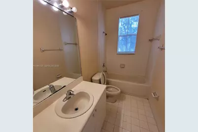 1663 SE 27th Dr #209, Homestead, FL 33035 - Photo 38