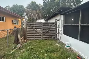 1080 NW 121st St, North Miami, FL 33168 - Photo 34