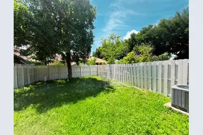 23712 SW 110th Ave, Homestead, FL 33032 - Photo 6