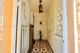 906 Genoa St, Coral Gables, FL 33134 - Photo 4