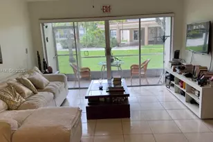 1530 NE 191st St, Miami, FL 33179 - Photo 1