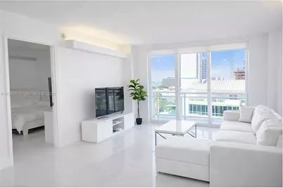 6917 Collins Ave #820, Miami Beach, FL 33141 - Photo 2