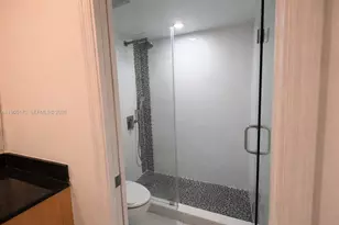 6917 Collins Ave, Miami Beach, FL 33141 - Photo 14