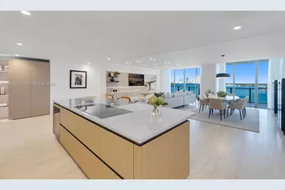 1135 103rd St #PH3, Bay Harbor Islands, FL 33154 - Photo 4