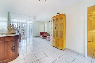 6450 Collins Ave, Miami Beach, FL 33141 - Photo 14