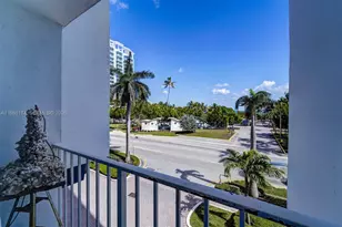 6450 Collins Ave, Miami Beach, FL 33141 - Photo 4