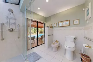 9400 SW 100th Ave Rd, Miami, FL 33176 - Photo 18