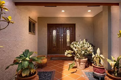 9400 SW 100th Ave Rd, Miami, FL 33176 - Photo 4