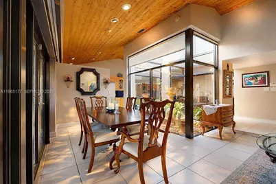 9400 SW 100th Ave Rd, Miami, FL 33176 - Photo 8