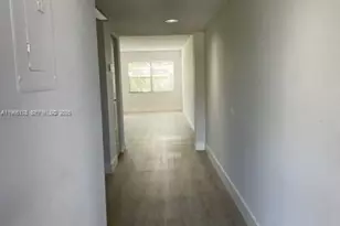 1200 SW 125th Ave, Pembroke Pines, FL 33027 - Photo 12