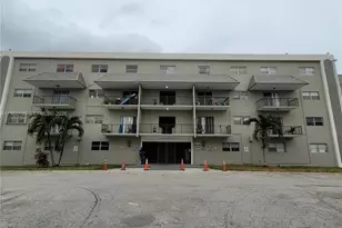 5100 SW 41st St, Pembroke Park, FL 33023 - Photo 32