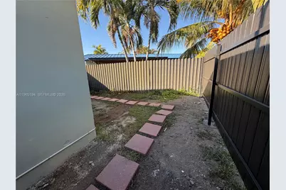 10191 SW 203rd Ter #1, Cutler Bay, FL 33189 - Photo 8