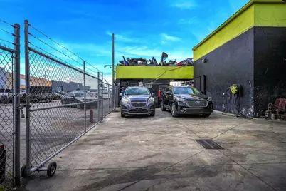 [Address not provided], Hialeah, FL 33013 - Photo 4