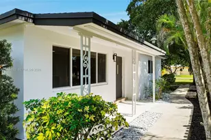 921 N 32nd Ave, Hollywood, FL 33021 - Photo 10