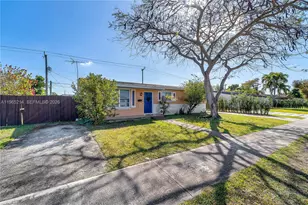 3235 SW 93rd Ct, Miami, FL 33165 - Photo 2