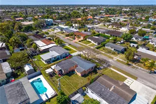 3235 SW 93rd Ct, Miami, FL 33165 - Photo 42